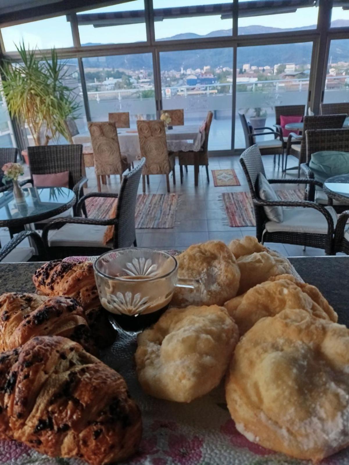 Alexander Hotel Asenowgrad Zewnętrze zdjęcie