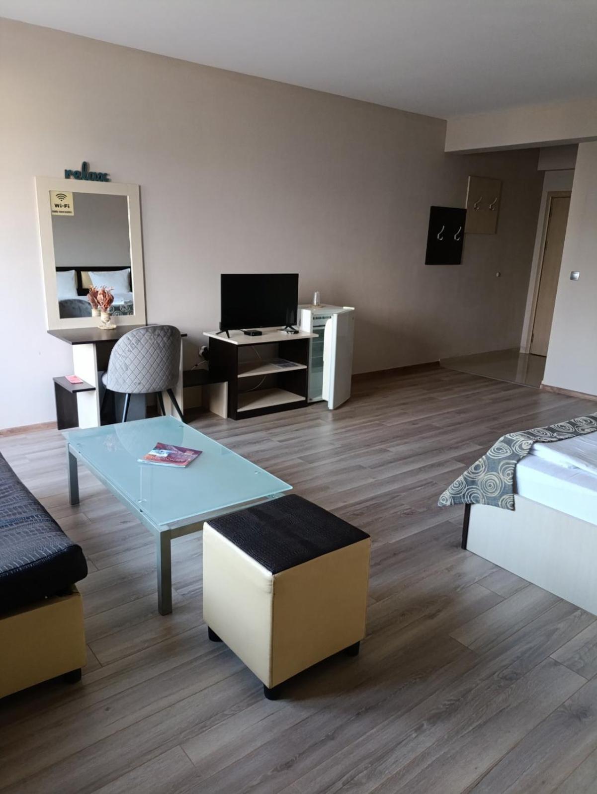 Alexander Hotel Asenowgrad Zewnętrze zdjęcie