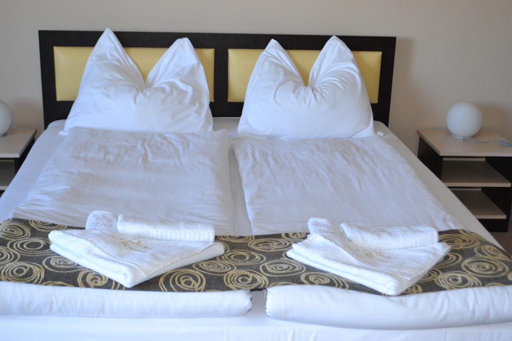 Alexander Hotel Asenowgrad Zewnętrze zdjęcie