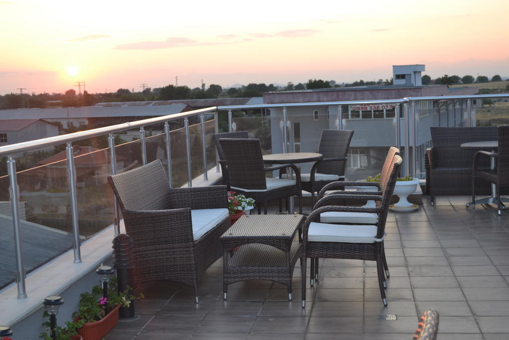 Alexander Hotel Asenowgrad Zewnętrze zdjęcie
