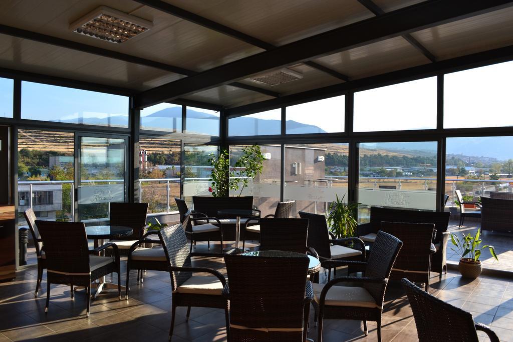 Alexander Hotel Asenowgrad Zewnętrze zdjęcie