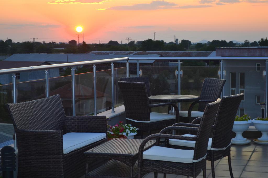 Alexander Hotel Asenowgrad Zewnętrze zdjęcie