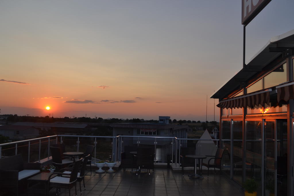 Alexander Hotel Asenowgrad Zewnętrze zdjęcie